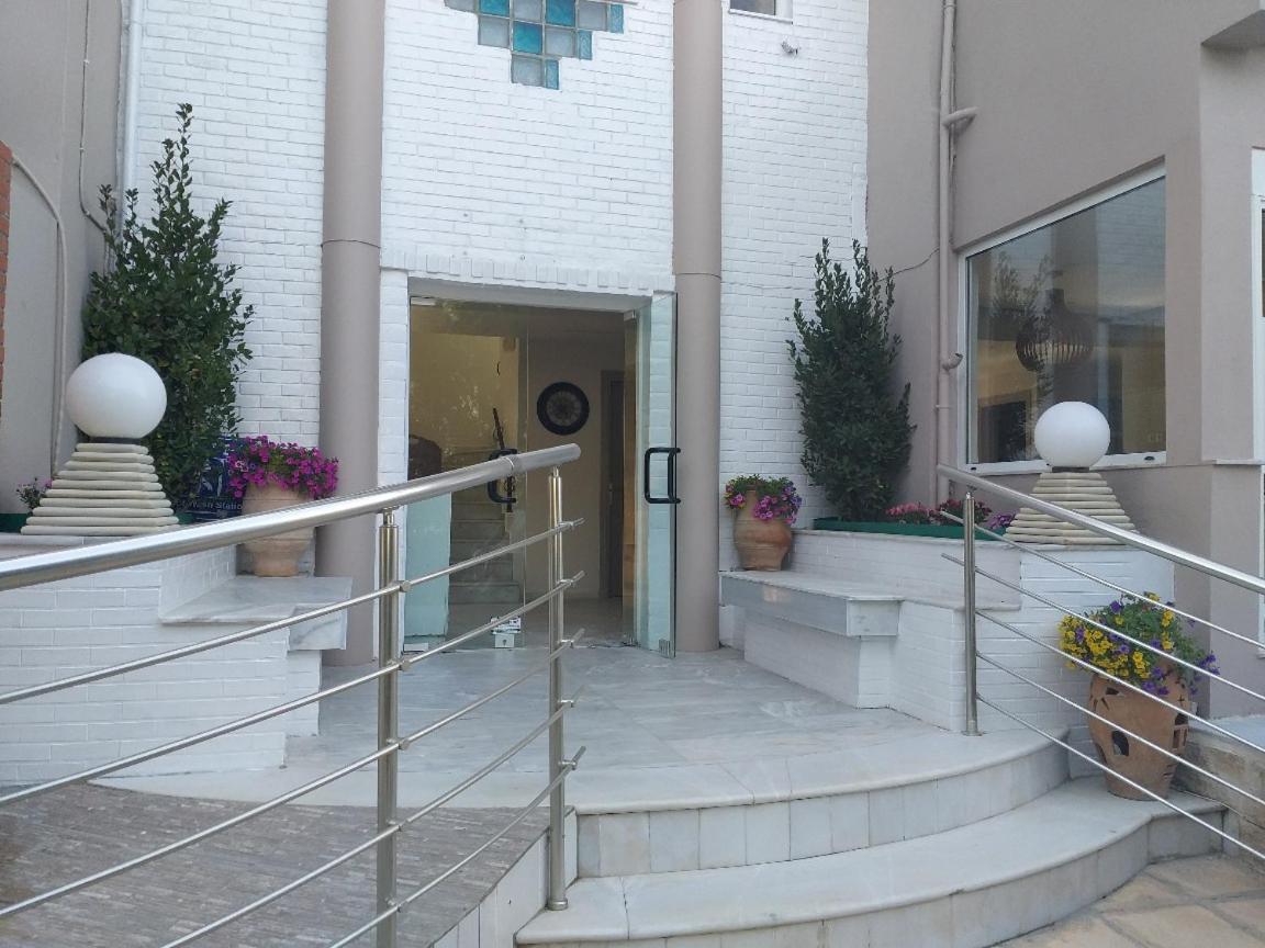 Troulis Seaside Aparthotel Amoudara  ภายนอก รูปภาพ