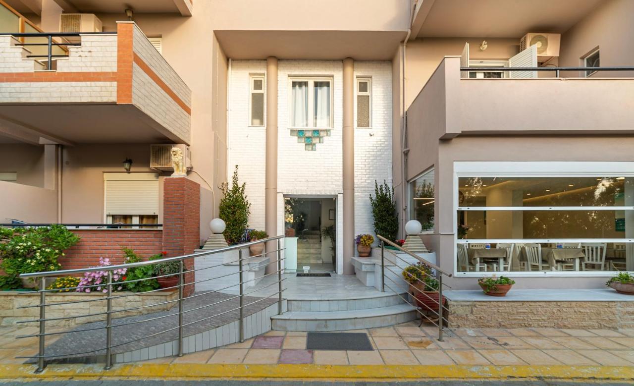 Troulis Seaside Aparthotel Amoudara  ภายนอก รูปภาพ