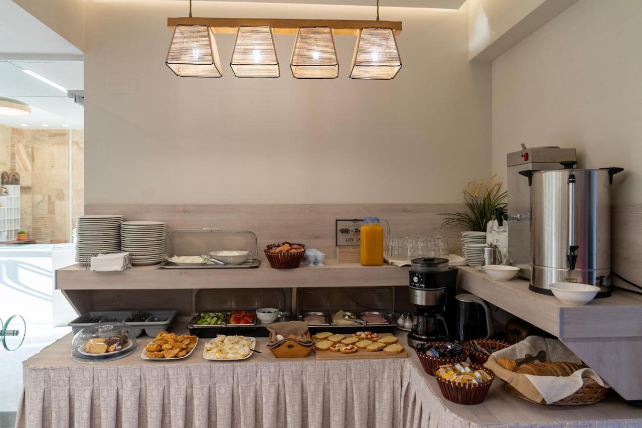 Troulis Seaside Aparthotel Amoudara  ภายนอก รูปภาพ