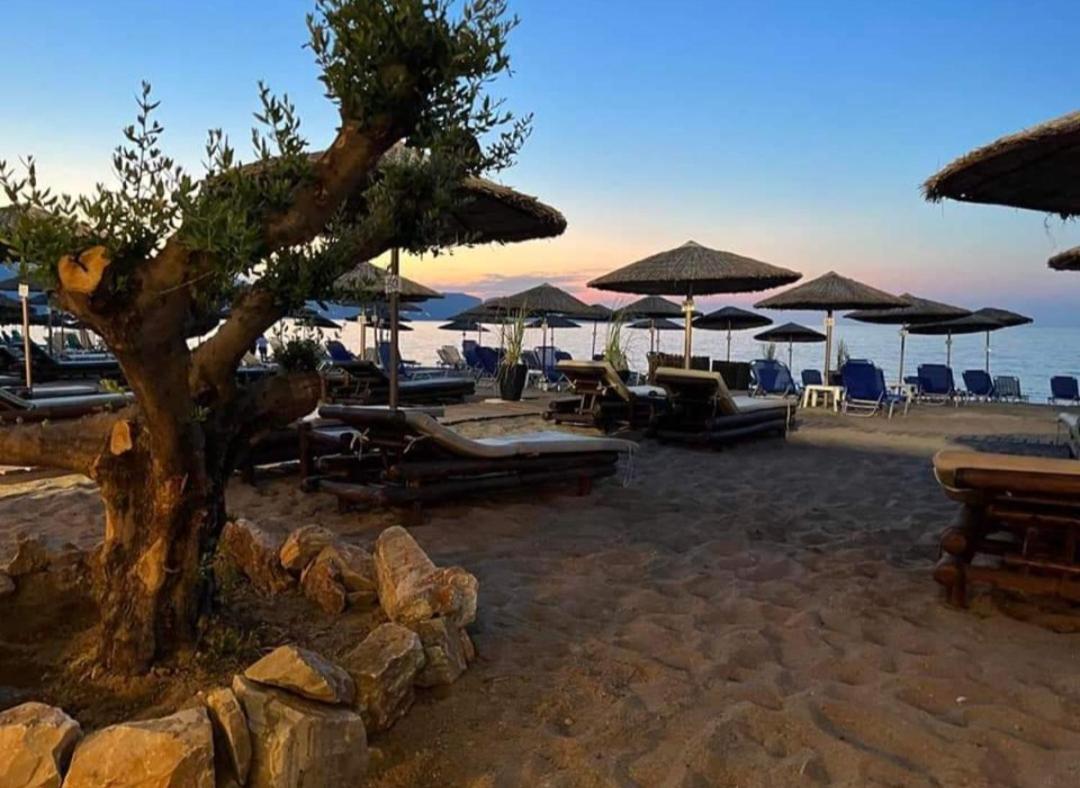 Troulis Seaside Aparthotel Amoudara  ภายนอก รูปภาพ