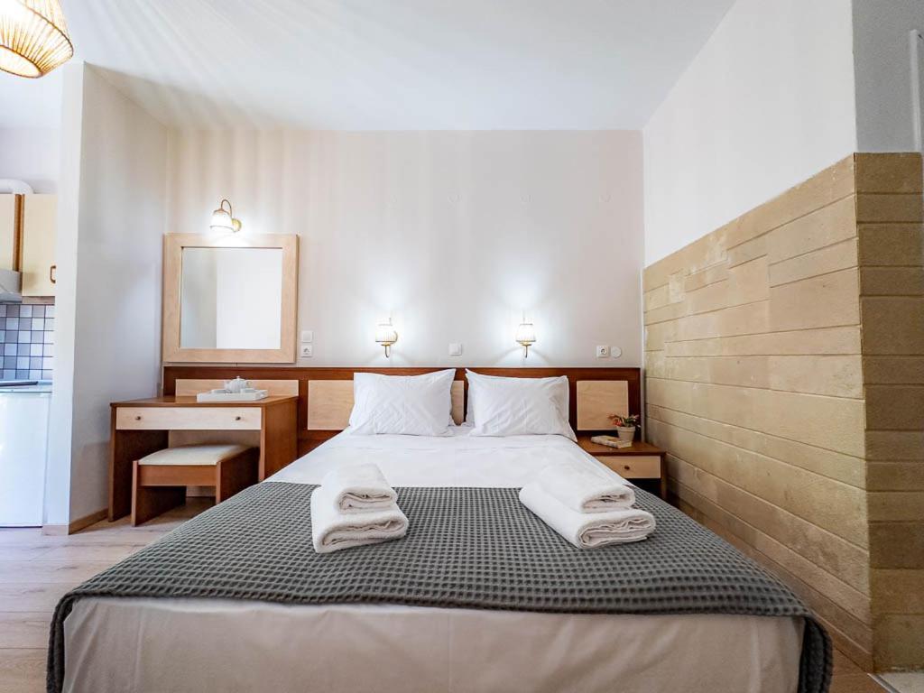 Troulis Seaside Aparthotel Amoudara  ภายนอก รูปภาพ