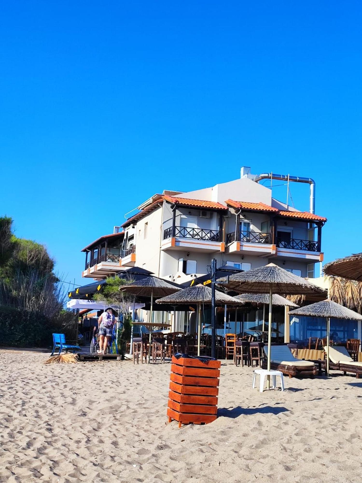 Troulis Seaside Aparthotel Amoudara  ภายนอก รูปภาพ