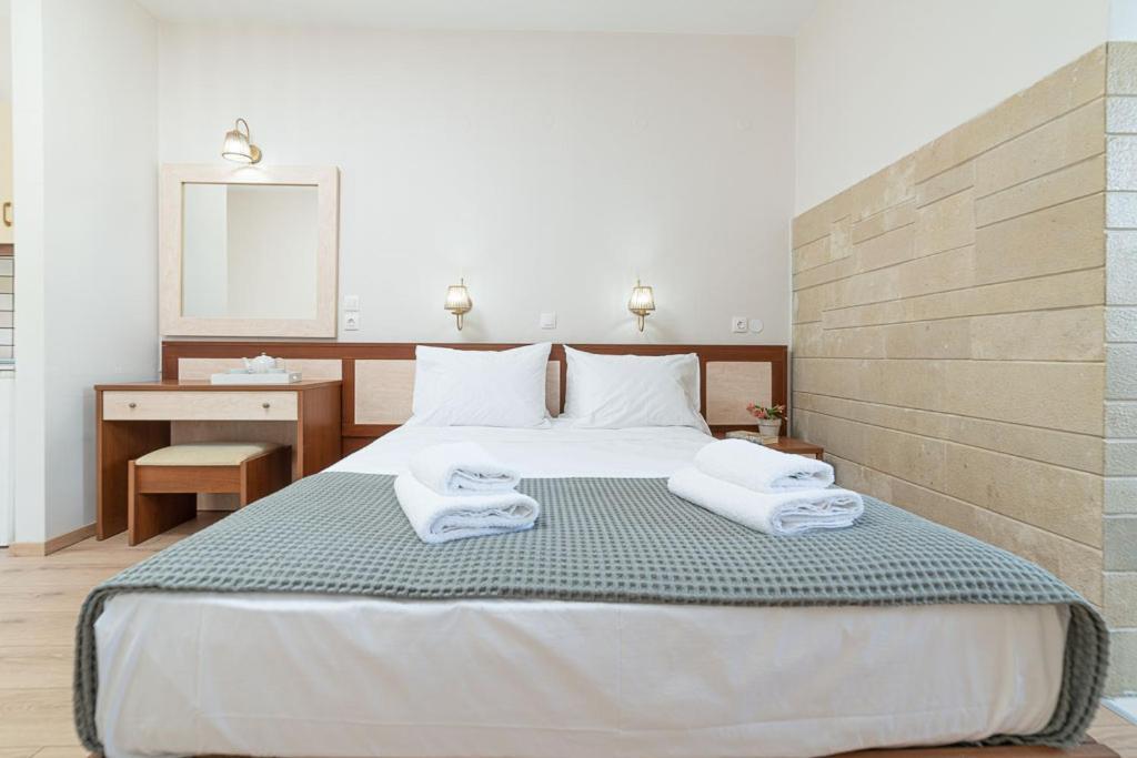 Troulis Seaside Aparthotel Amoudara  ภายนอก รูปภาพ
